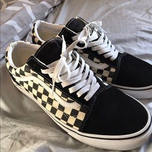 Selling size 101/2 vans brand new